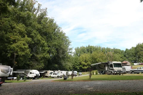 Byrds Branch Campground and Country Store