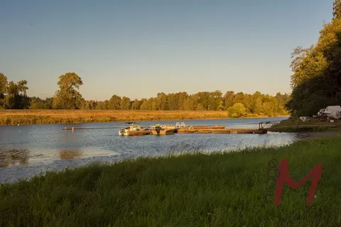 Pekin Ferry RV Park & Campground