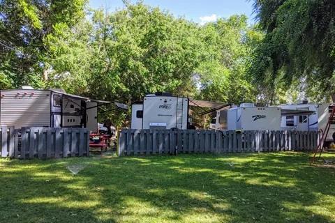 Brookvale Holiday Resort Inc