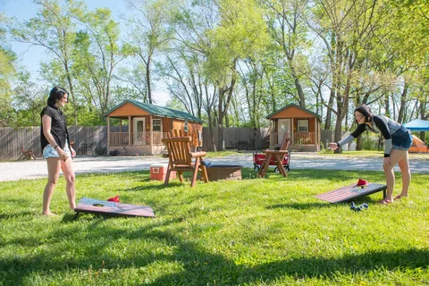 Kansas City East / Oak Grove KOA Holiday