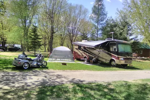 Camping de l'Ile