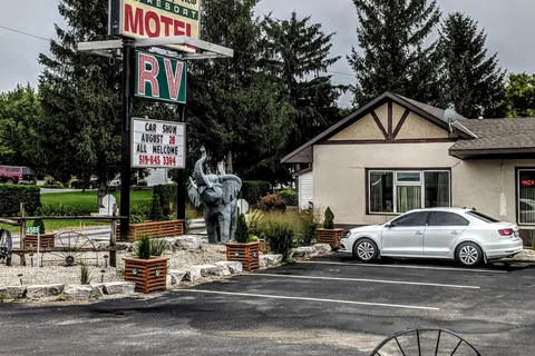 Country View Motel and RV Camping Resort