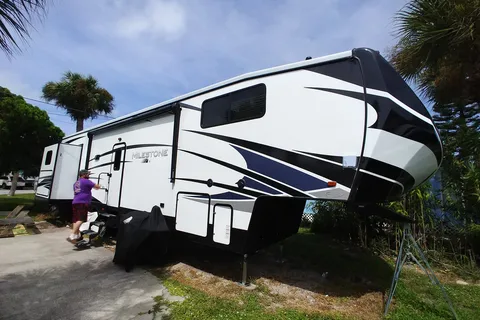 Lucky Clover RV and Mobile Home Park