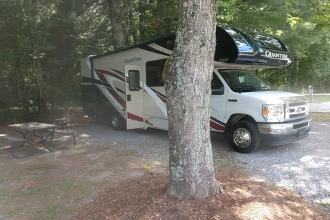 Red Gates Cottages and RV Park