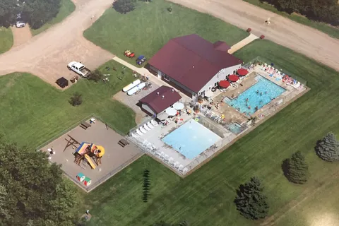Petes Retreat Family Campground And RV Park