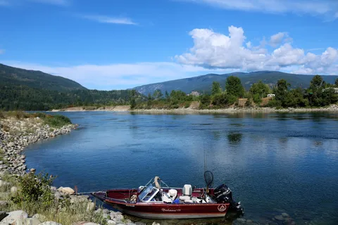 Kootenay River RV Park in Castlegar