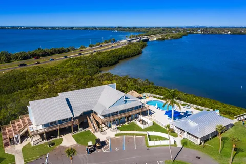 Fishermans Cove RV Resort