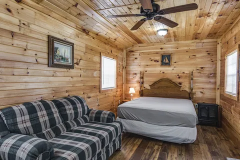 Crossville / I-40 KOA Holiday