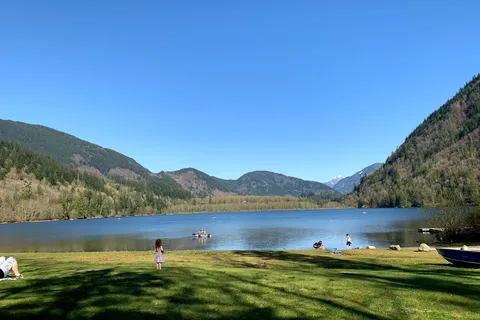 Deer Lake - Sasquatch Provincial Park