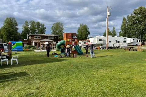 Riverside RV and Camper Park