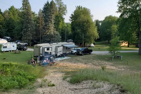 Sunnywoods Campground