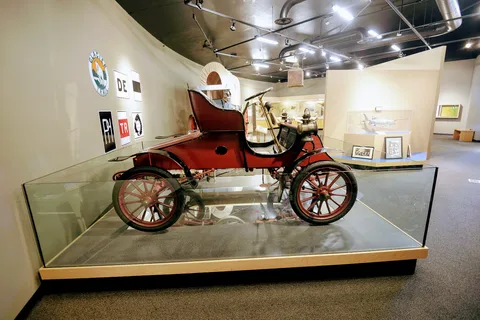 Missouri State Yellowstone Confluence Interpretative Center