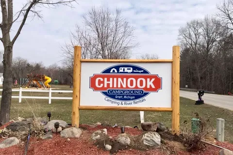 Chinook Camping