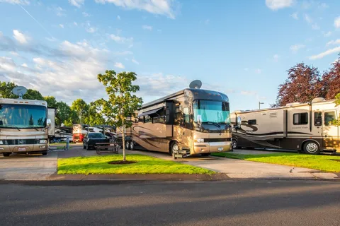 Olde Stone Village RV Park