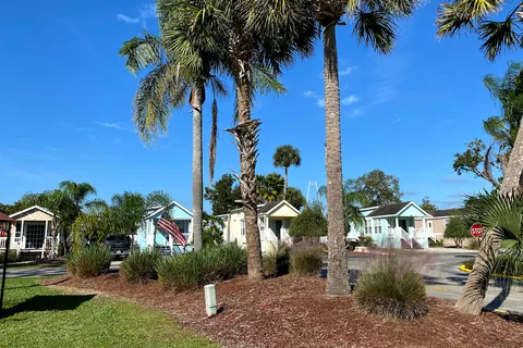 Tropical Palms RV Resort
