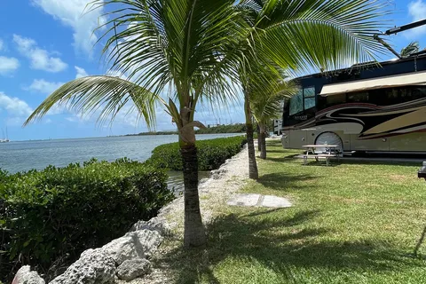 El Mar RV Resort