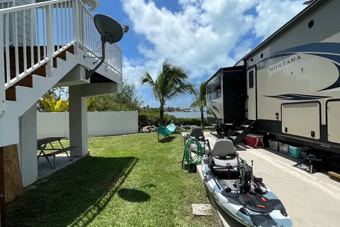 El Mar RV Resort