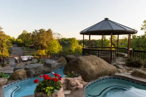 The Dell in Hidden Mountain Resort