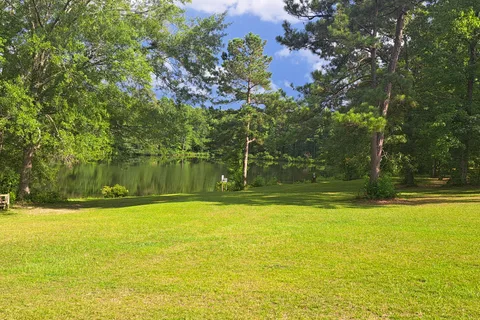 Peach Queen Campground