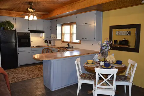 A to Z Guest Ranch
