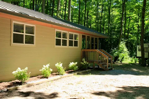 Indigo Bluffs RV Resort