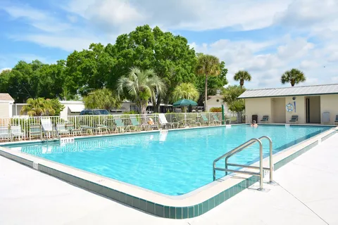 Silver Dollar Golf and RV Resort