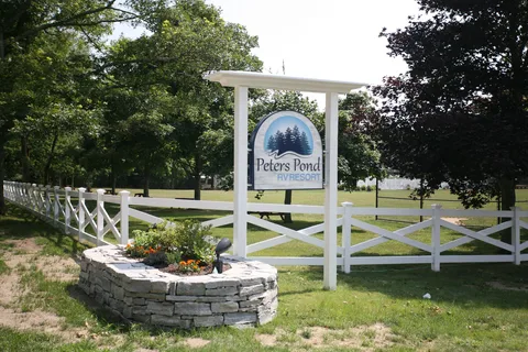 Peters Pond RV Resort