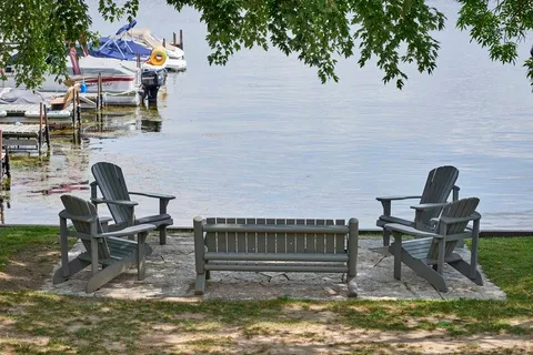 Bobcaygeon Shores Cottage Resort