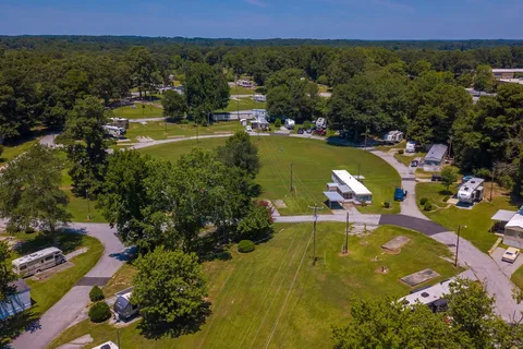 Stone Mountain Heights RV-Mobile Home Park