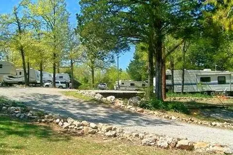 Hand Cove Resort RV Park