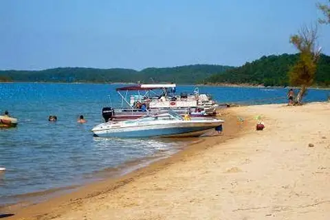 Hand Cove Resort RV Park