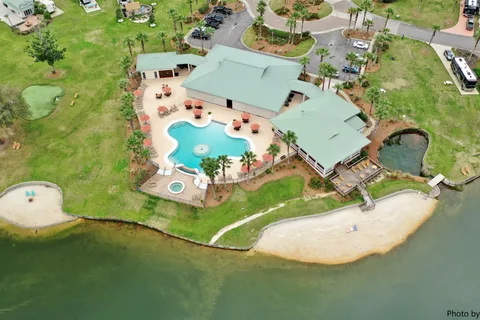 Lake Osprey RV Country Club