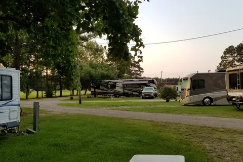 Kamper's Lodge Campground