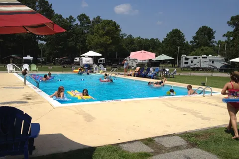 Kamper's Lodge Campground