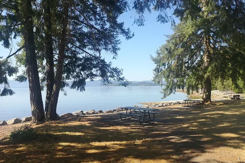 Mermaid Cove, Saltery Bay Provincial Park