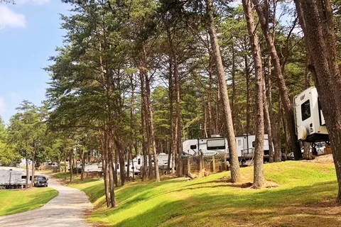 Hocking Hills KOA Holiday