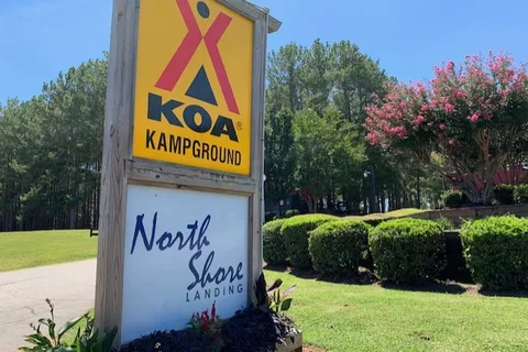 North Shore Landing Resort