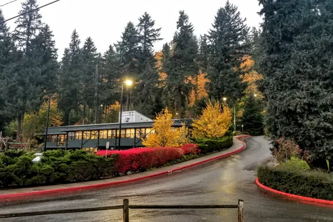 Issaquah Village RV Park