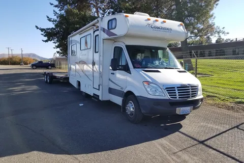 Issaquah Village RV Park