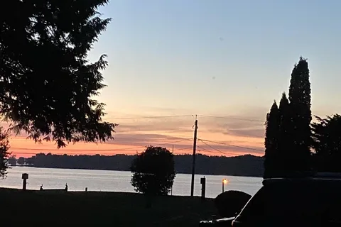 Holiday Harbor RV Resort