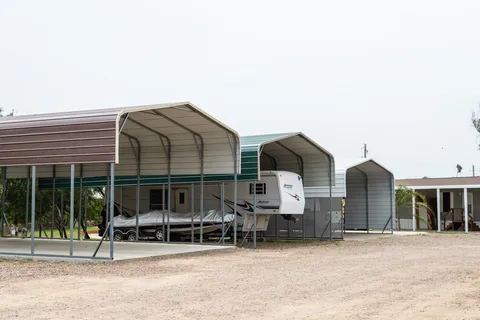 Amigo Inn and RV Park