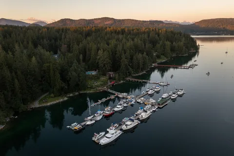 Gorge Harbour Marina Resort