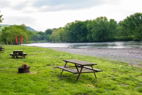 River Beach Campsites on the Delaware-Kittatinny Canoes