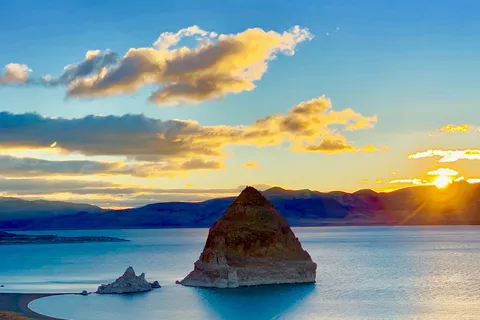 Pyramid Lake Marina RV Park