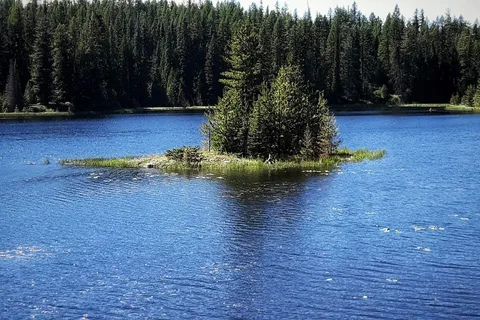 Champion Lakes Provincial Park