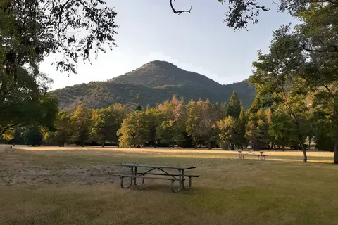 Valley Of The Rogue State Park