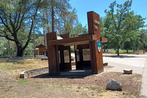 Valley Of The Rogue State Park