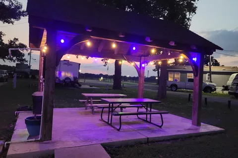 Twin Palms RV Park