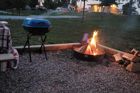 Yarberry Peninsula Campground