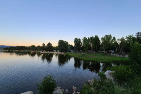 Waters Edge RV Resort